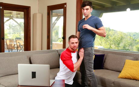 Nice american boys well-built Andy Banks and husky guy Brendan Phillips in hot homosexual action