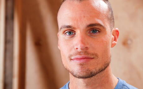 Hot american guys beefcake Jake Karhoff and strongman Luca Rosso in hot ass fuck action