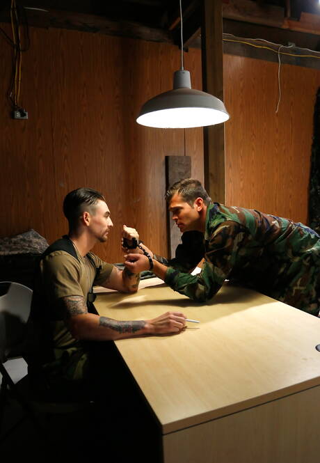 Pretty american guys hunky guy Johnny Torque and strongman Luke Milan have a hot sex