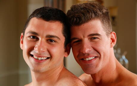 Hot american boys beefcake Jj Knight and beefcake Johnny Riley have a hot sex in the kitchen