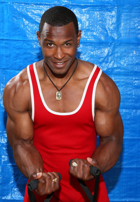 Black sexy Akira Jyn posing naked and showing his ass