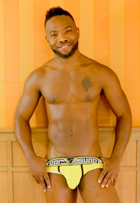 Ebony husky guy Bam Bam and hunky guy Xl have a hot couple scene