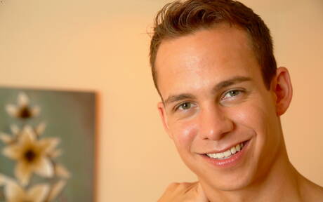 Nice american buddies tough guy Drake Tyler and young dude Garrett Cooper fuck after dick sucking in bathroom