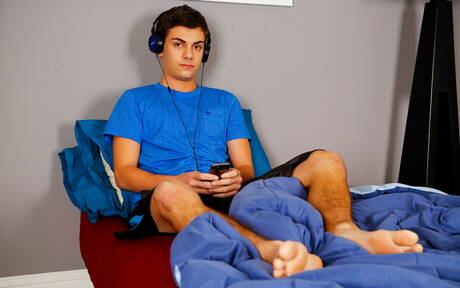 American beefy Johnny Torque and tough guy Kevin Summers in hot ass fuck action