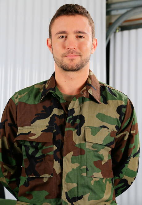 Nasty boys Johnny Torque, Colt Rivers and Pierce Hartman in hot threesome anal sex