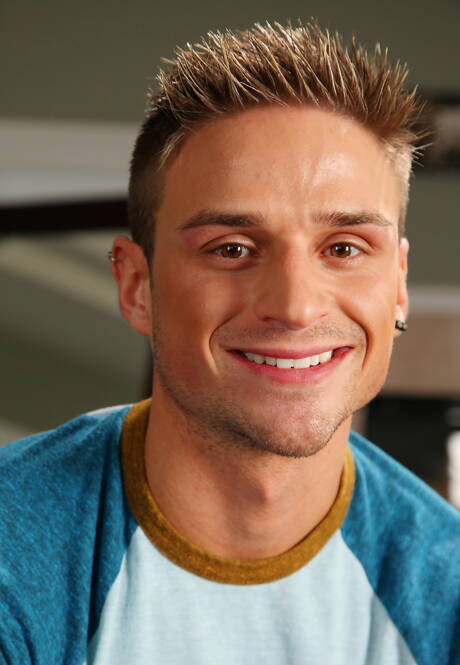 Next Door Studios: Famous americans, beautiful boy Jackson Taylor and husky guy Troy Accola fuck ass after blowjob