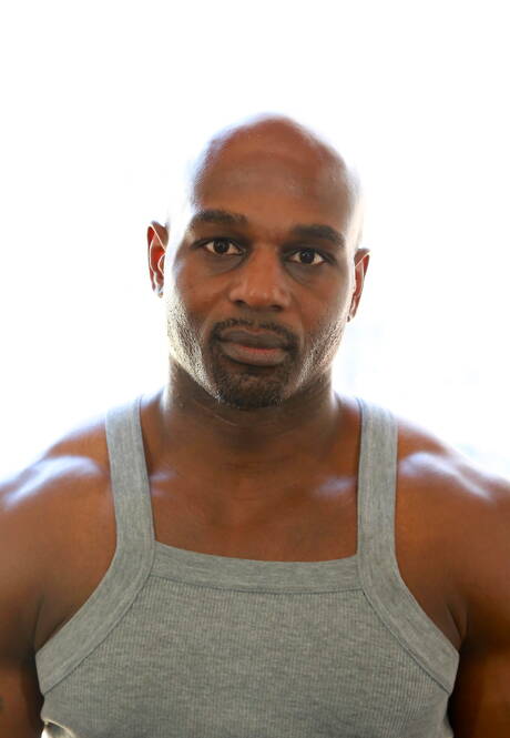 Ebony pretty Darian teasing his cock