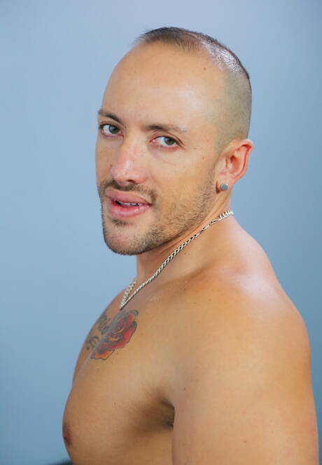 Latin strongman Jordano Santoro and ebony hunky guy Jp Richards love each other