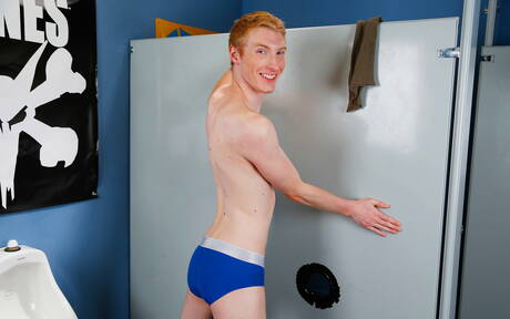 Der hübsche Junge Silas Gray und der amerikanische Junge Danny Forest haben eine heiße Paarszene