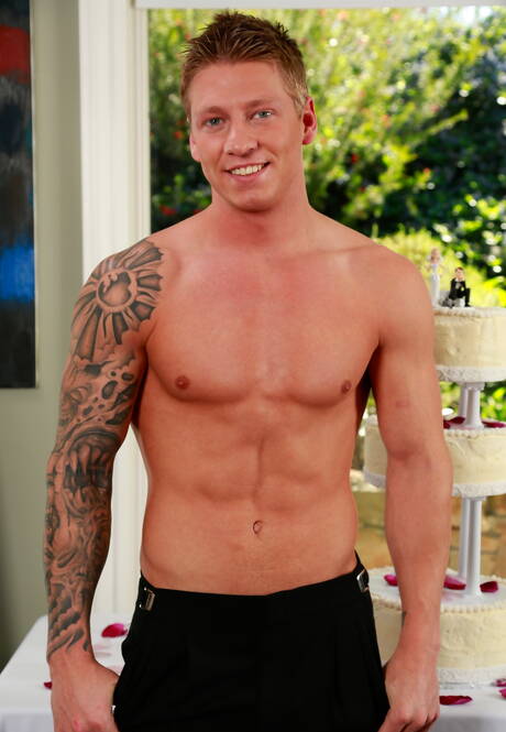 American stars husky guy Cole Christiansen and tough guy Markie More in hot ass bang