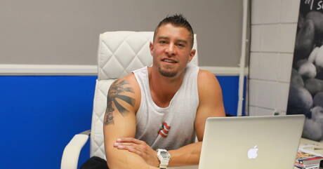 Next Door Studios: American husky guy Cody Cummings masturbating