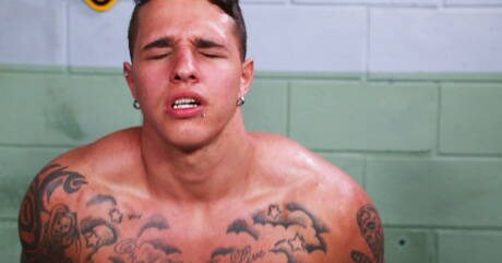 Seksowni faceci Damien West, Diesel White i Johnny Diesel w gorącym trójkącie analnym