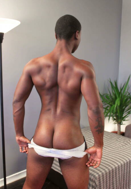 Shameless guys Nubius, Jay Black and Damian Brooks have a good 3some sex