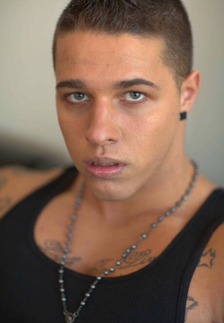 Strongman Johnny Diesel get naked and showing his ass