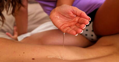 性感多毛的 Hope 和雙性戀 Drake 的真人秀色情片