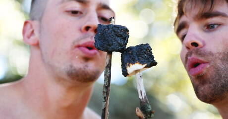 American stars beefcake Mark Long and beefy Christian Cayden fuck ass after sucking outdoor