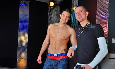 Canadian tough guy Trystan Bull and pretty boy Dylan Cross in cock sucking scene