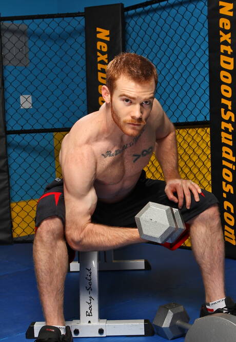 La loutre américaine James Jamesson se fait plaisir