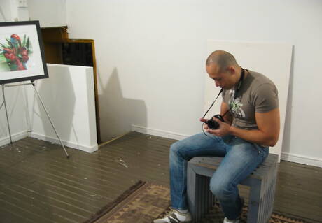 Marc Williams, musclé et ébène, et Jordano Santoro, beau gosse latino, ont une bonne relation sexuelle interraciale