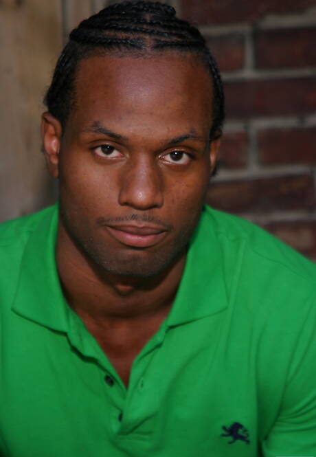 Black strong bull Tone wanking outside