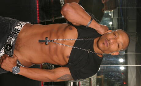 Black strong bull Phoenix (b) masturbating