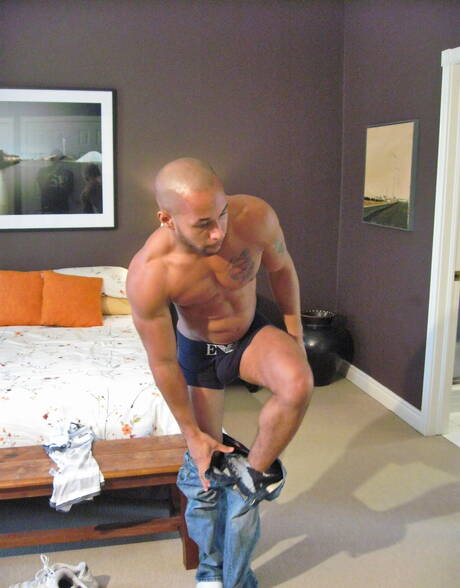 American superstud Lawson Kane jerk off his cock in bathroom