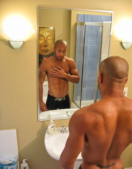 American superstud Lawson Kane jerk off his cock in bathroom