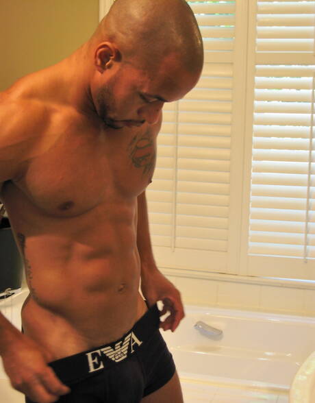 American superstud Lawson Kane jerk off his cock in bathroom