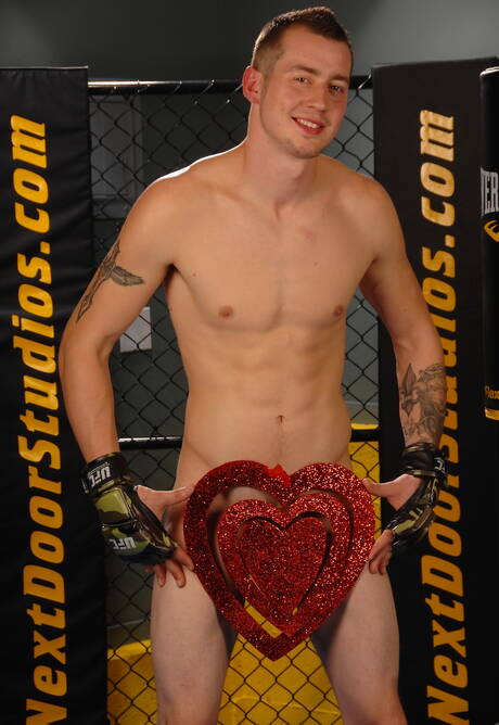 美國帥哥馬克朗全裸臀