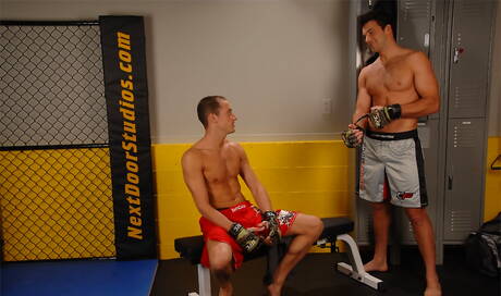 Canadese hunk Trystan Bull en Amerikaanse superstud Kyle Quinn neuken na een pijpbeurt