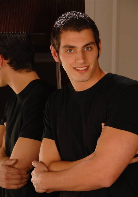 Latino hunk Rocky Touch shows a perfect body