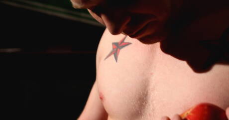 Superstud Randy Een ruk aan zijn pik