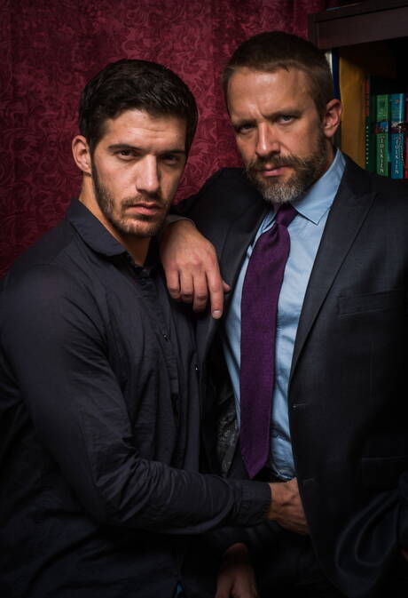 Los guapos estadounidenses Dirk Caber y Ty Roderick posan desnudos