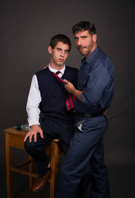 Two american dudes young Sam Truitt and well-built Tony Salerno sucking and fucking each other