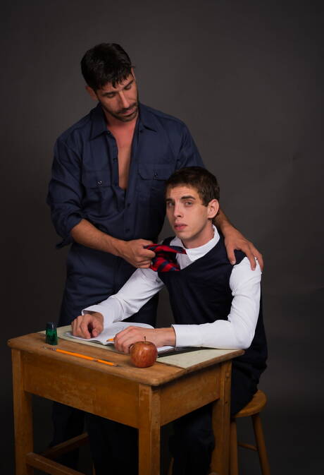 Two american dudes young Sam Truitt and well-built Tony Salerno sucking and fucking each other