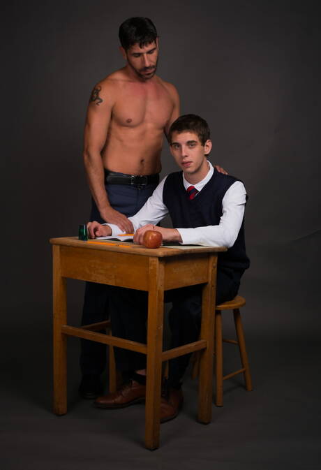 Two american dudes young Sam Truitt and well-built Tony Salerno sucking and fucking each other