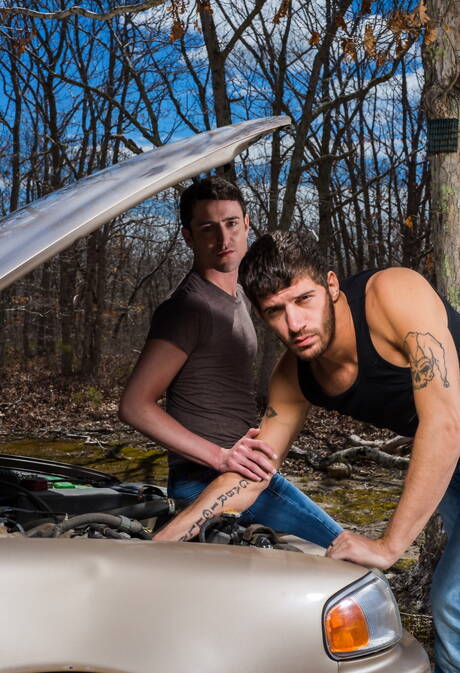 Nice american boys beautiful boy Asa Shaw and otter Ty Roderick posing nude outside