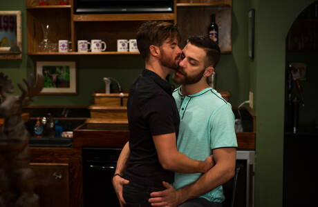 American otter Tommy Defendi and irish gay bear Brendan Patrick in hard anal sex in kitchen