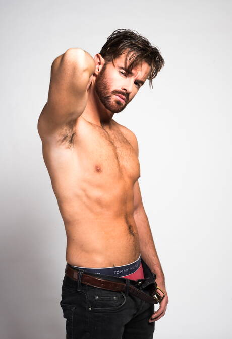 Irish gay bear Brendan Patrick jerk off