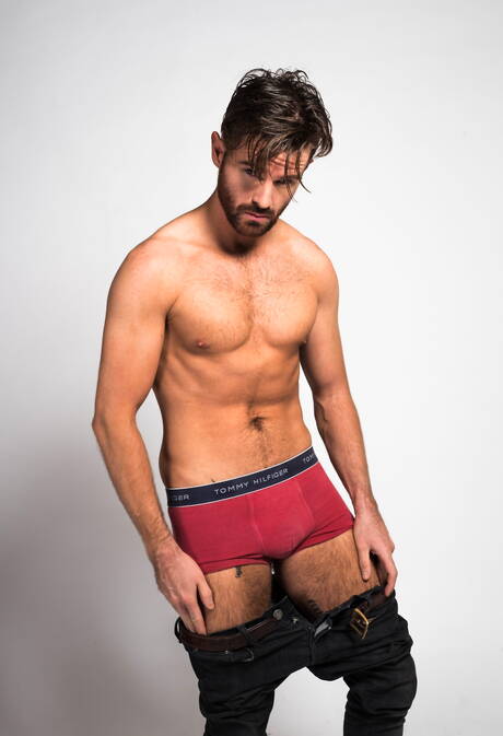 Icon Male: Irish gay bear Brendan Patrick jerk off