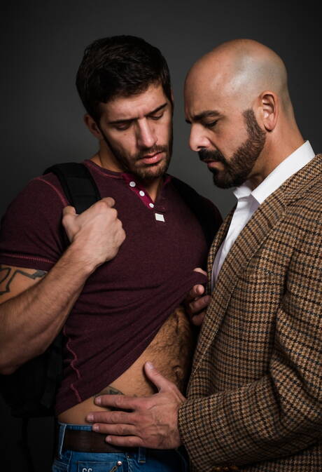 Icon Male: Nice american boys hairy stud Adam Russo and otter Ty Roderick shows a beautiful body