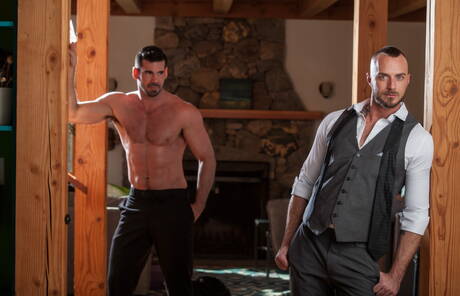 Nice american boys strongman Billy Santoro and otter Jessie Colter shows a perfect body