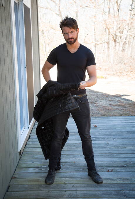 Irish mature bear Brendan Patrick undressing outside