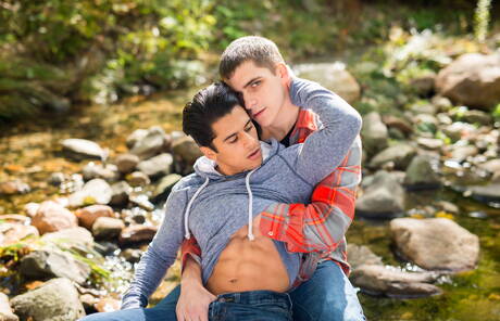 American stars tough guy Armond Rizzo and young dude Kory Houston posing naked outdoor