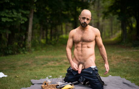 Hot american dudes hairy stud Adam Russo and beefy Brandon Wilde having a pleasure outdoor