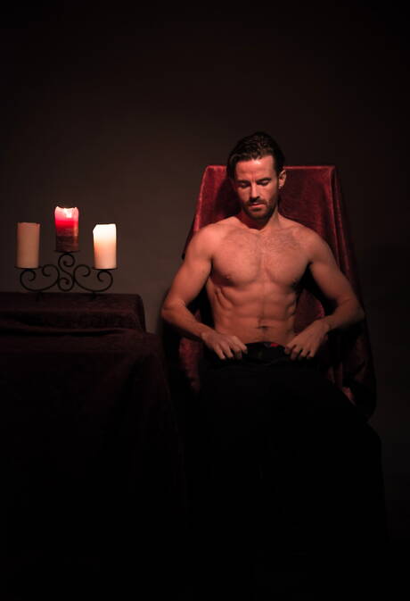 Irish bear Brendan Patrick and american pretty boy Trent Ferris shows a perfect body