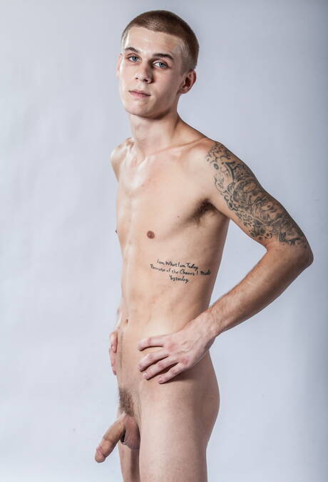 Nice american guys hunk Nick Capra and young boy Trent Ferris posing naked