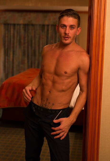 German strongman Alexander Gustavo and american strongman Tony Salerno jerk off dick