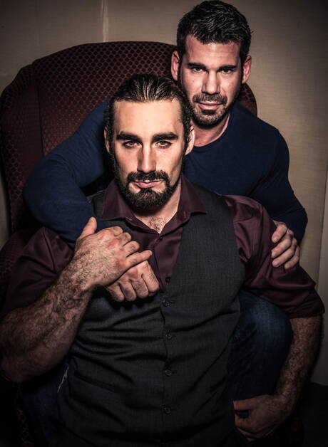 美國明星硬漢比利桑托羅和熊傑克斯頓惠勒自慰