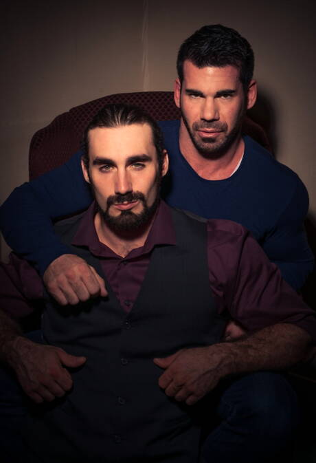 美國明星硬漢比利桑托羅和熊傑克斯頓惠勒自慰